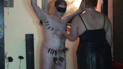 Anna Devot Dominates Slave with Rough Femdom Handjob & Pussy Licking - German BBW MILF - veryfreeporn.com - Germany