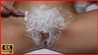 Amelia Queen Shaves Her Tight Blonde Pussy in 4K POV - Big Natural Tits Close-Up! - porntry.com - Russia