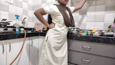 Desi Teacher Fucks Hindi Student Ashu in HD - Hindi Audio 4K Porn - porntry.com