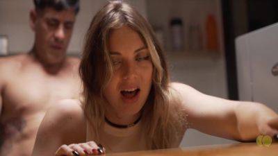 Elnono Hub In I Send My Husband To The Bank To Suck The Pizza Delivery Guys Dick 11 Min - hclips.com