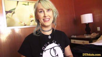 Maxim Law Says "Shut Up And Cum Inside Me" - hotmovs.com