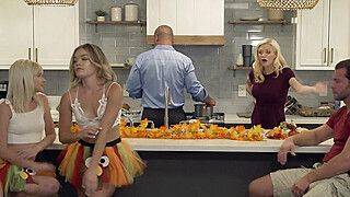 Jessie Saint - Katie Kush - Seth Gamble - Katie Kush Begs for Stepbro to Stuff Her Pussy Too - ah-me.com