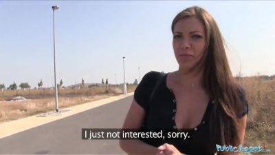 Public agent Ellie Springlare gets cash in arm and boner in throat - sexu.com