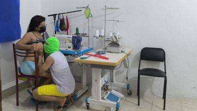 A 50-year-old Mature Woman Told Her Employee That She Would Get A Promotion In Exchange For A Blowjob - desi-porntube.com