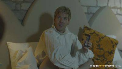 Anissa Kate - Ryan Ryder - Storm Of Kings Xxx Parody: Behind The Scenes With Peta Jensen, Anissa Kate, Ryan Ryder, Aruba Jasmine - Brazzers - hotmovs.com - Britain - France