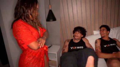 Hot Step-Siblings Caught Masturbating By Busty Stepmom - Full Threesome Action! - xxxfiles.com - Colombia