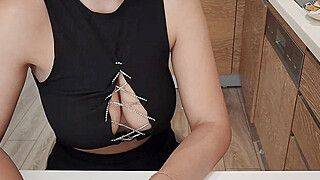 azgin komsum sikilmek icin bahaneler buluyor - ah-me.com