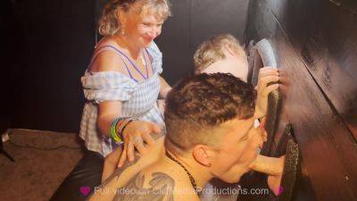 First Time Bisexual Encounter At The Gloryhole - hclips.com