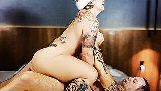 Come fuck Santa's hot ass and make her cum with a whole dick inside her pussy. Full on Cassiflix - ah-me.com