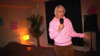 Blonde MILF Home Tour Turns Into Rough Sex & Real Orgasm - porntry.com