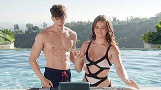 VIXEN Gorgeous babe enjoys sensual fuck - ah-me.com