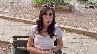 21 MELL'S BLANCO me invita a su casa y baila TWERK para seducirme, FOLLARME y sacarme la LECHITA - ah-me.com