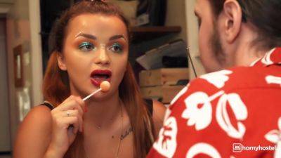 Daphne Klyde - Daphne Klyde Love Making In A Hostel Room 1 - videomanysex.com - Germany