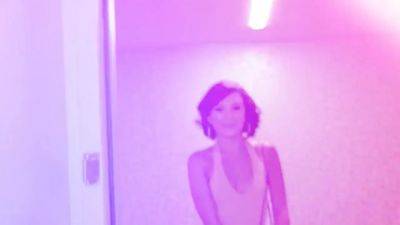 Doctor nails innocent teen in the butt during the check - sexu.com