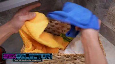 Misty Meaner - Butt Plug - Porno selector - you notice a ass speculum in your stepmother Misty Meaner's ass. it's your choice if you fuck her or not - sexu.com