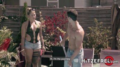 Big Mama Hunting For Sperm, Now It's Getting White - Hitzefrei - hotmovs.com