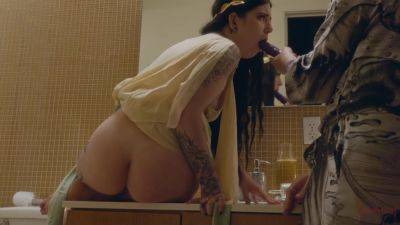 Manifests At The Toilet Goddess For Rough Anal Play With Lily Thot And Anal Toys - hclips.com