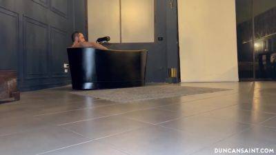 Babe Pampers Me After A Hot Bath With Rimjob - hotmovs.com - Usa