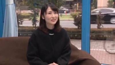 250527乳首の色を気にする奥さんの浮気j3 - hclips.com