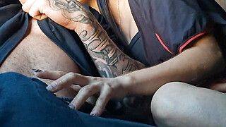 I was traveling with my ex-boyfriend on a bus full of people and this happened... - ah-me.com