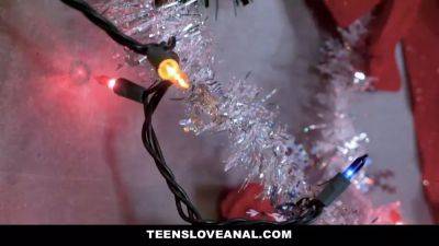 Jillian Janson - A backdoor xxxmas for gal Jillian Janson - sexu.com