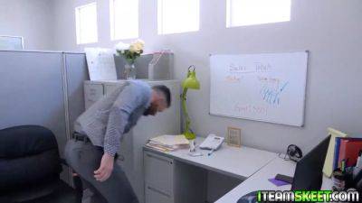 Lena Paul - Lena Paul getting her pussy bang sideways by Mike Mancinis lengthy cock! - sexu.com