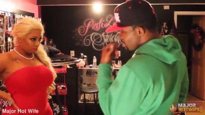 Luscious Kisses - Hardcore Facial - videomanysex.com