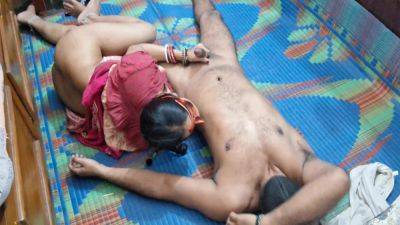 Im Alone With My Stepsister And Shes Very Horny And Enjoys Me Touching Her And Fucking Her Bbc Fucking - desi-porntube.com - India