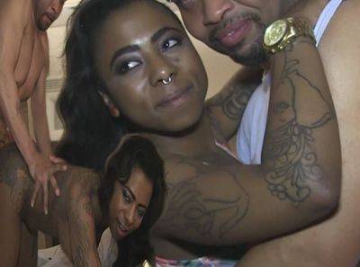 Black Porn Preview...Gogo Fuk Me And Redzilla - txxx.com