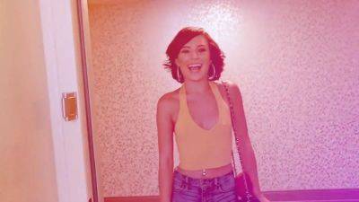 Teamskeet - spunky stepsis dances for her brother-in-law and shake her ass on top of his hard cock - sexu.com