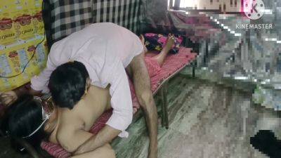 Hot Bhabhi Was Sucked In Front Of Her Husband - desi-porntube.com - India