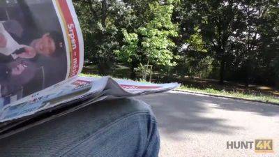 Hunt4k. hasty ihre geldbörse verloren, aber verrückten sex gefunden - sexu.com - Czech Republic