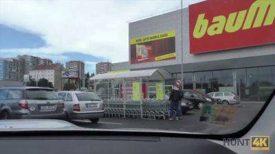 Hunt4k. wie ich eine junge muschi beim shoppen gekauft habe - sexu.com - Czech Republic