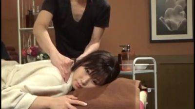 01569,Woman writhing in lewd play - senzuri.tube