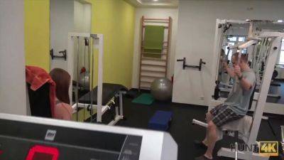 Hunt4k. allenerò molto la tua fidanzata! - sexu.com - Czech Republic