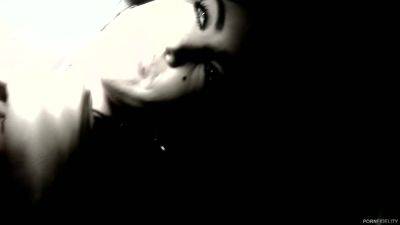 Broken - Starring: Emmanuelle London - PornFidelity - hotmovs.com