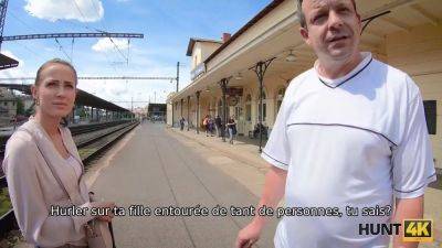 Hunt4k. hunter rencontre une fille à la gare et garb sa maison pour du sexe - sexu.com - Czech Republic