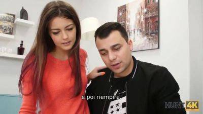 Hunt4k. la figa rasata viene penetrata duramente davanti al suo ragazzo - sexu.com - Czech Republic