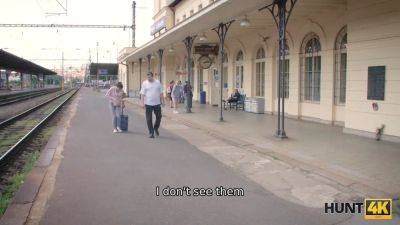 Hunt4k. bf is witnessing how lady is satisfying aged masculine for money - sexu.com - Czech Republic