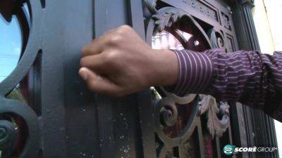 Former Sunday school teacher sucks and fucks a big cock - hotmovs.com