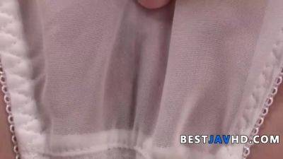 Adorable Yua Ariga blows minds with untouched Asian blowjob - red-hot JAV! - hotmovs.com - Japan