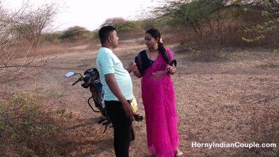 Indian Wife Outdoor Blowjob Licking Fingered and Fucked - hotmovs.com - India