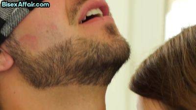 Sensual bi throuple in slowburn date - hotmovs.com