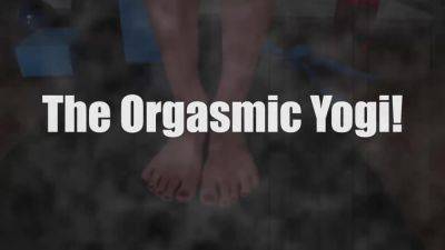 Brunette Babe Lola Sinn Bounces Her Tits While Cock Riding - hotmovs.com