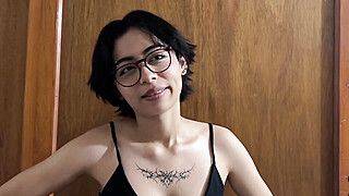 Solo en casa con hermanastra, Termina bien - ah-me.com