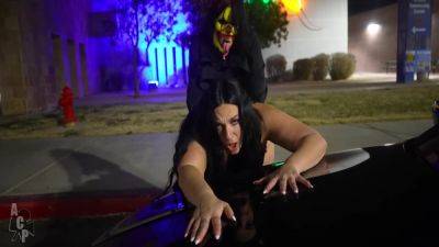 Picked Up After She Won Her 3rd Avn Award In Las Vegas And Surprised Her With A Night On The Town 5 Min - Alex Blair And Gibby The Clown - hclips.com