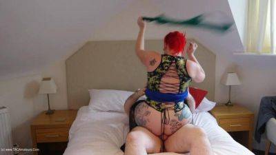 Mollie Fucks Lee Bareback Pt2 - MollieFoxxx - hclips.com - Britain