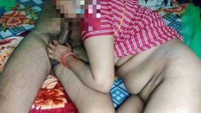 New Hot And Sexy Bhabhi Having Fun - desi-porntube.com - India