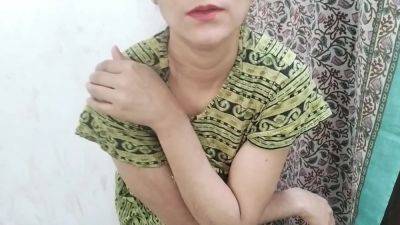 Chachi Ko Night Dress Me Hi Pakad Ke Pel Diya - desi-porntube.com - India