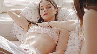 Two Hot Girls Leona Mia and Liz Ocean Licking Each Other's Pussy - ah-me.com